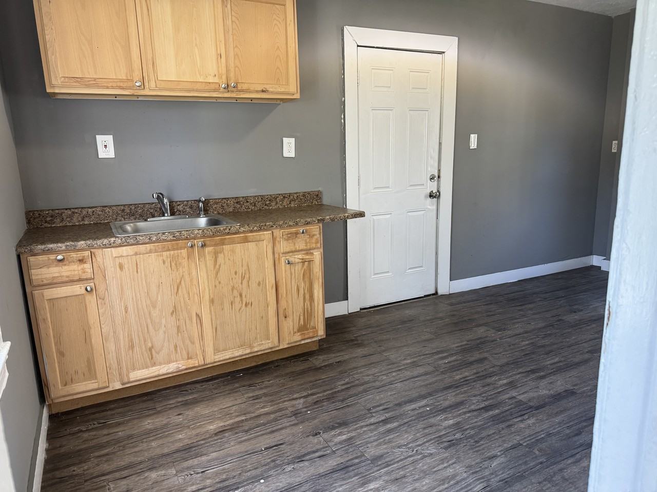 15414 Calcutta Ave #1 - Photo 3 of 7