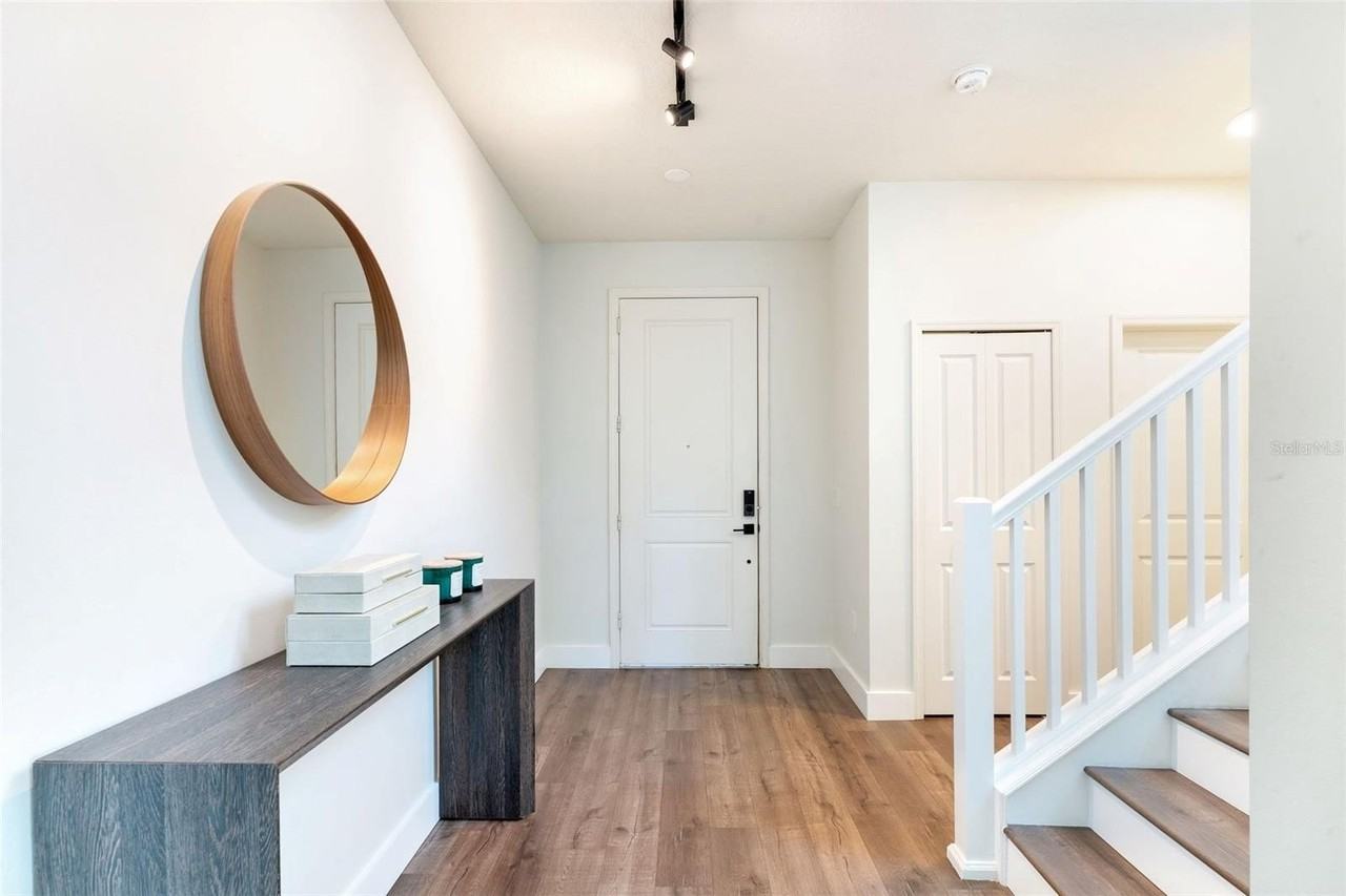 11949 Verrazano Dr - Photo 2 of 49