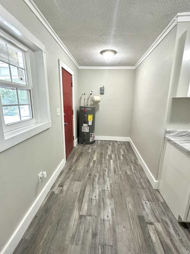 6029 Ivy Street #1 - Photo 3 of 8