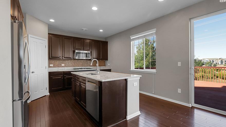 6011 S Irvington Ct #1 - Photo 6 of 32