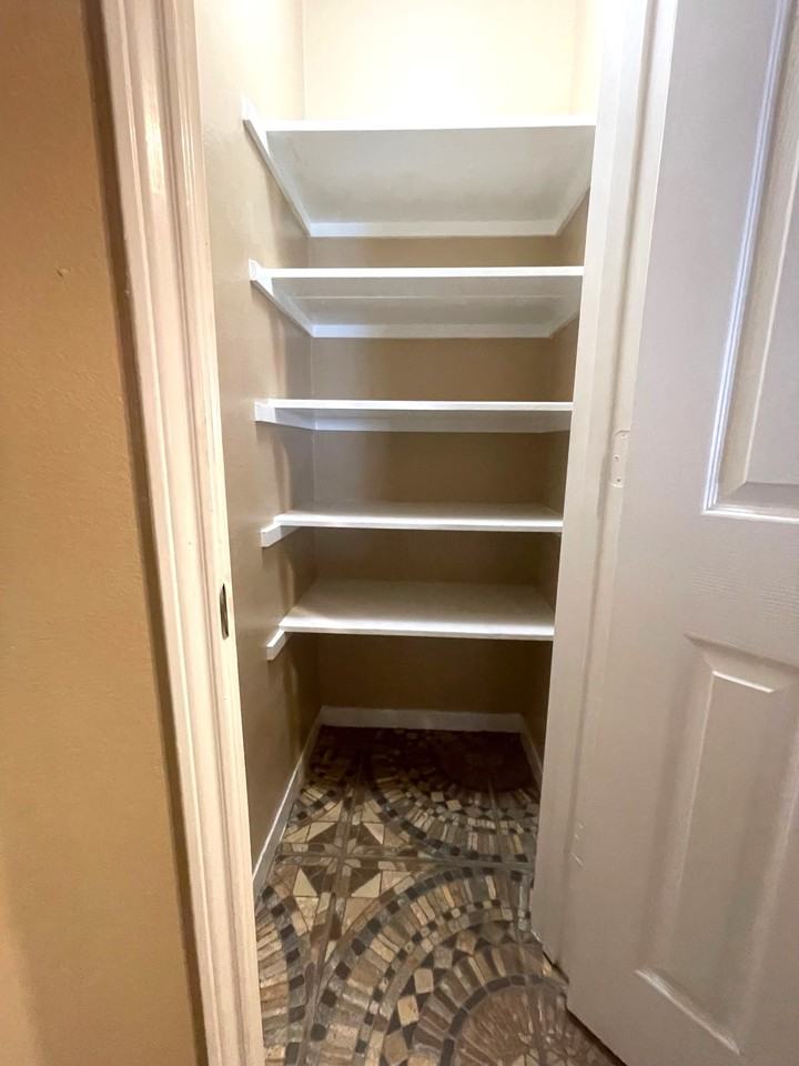 1134 Somercotes Lane #1 - Photo 4 of 10