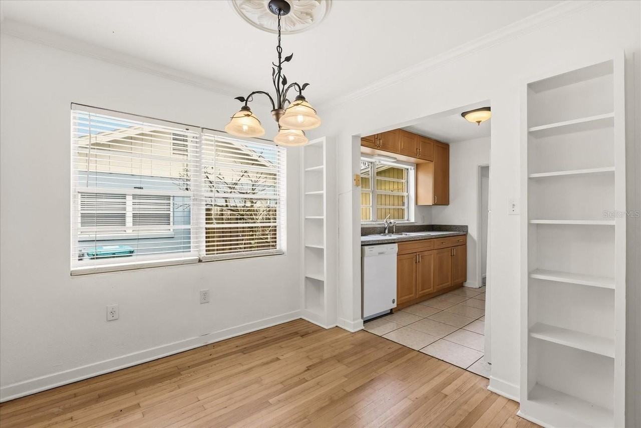 1041 N Thornton Ave - Photo 5 of 29