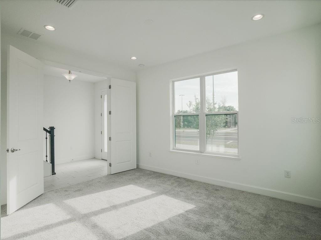 2050 Packing District Way - Photo 5 of 35