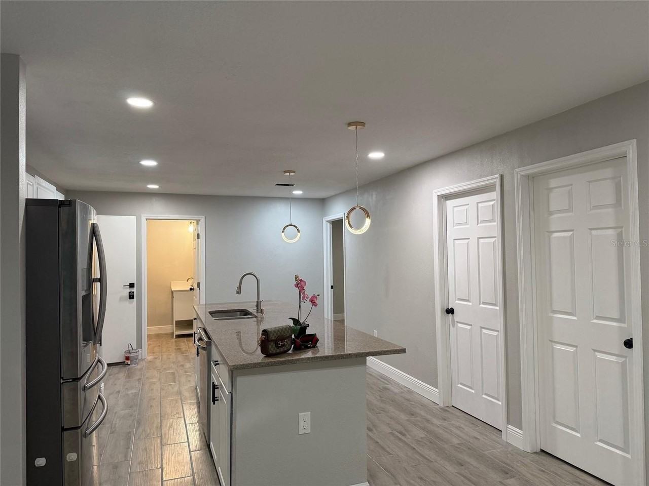 3640 Rachel St - Photo 4 of 14