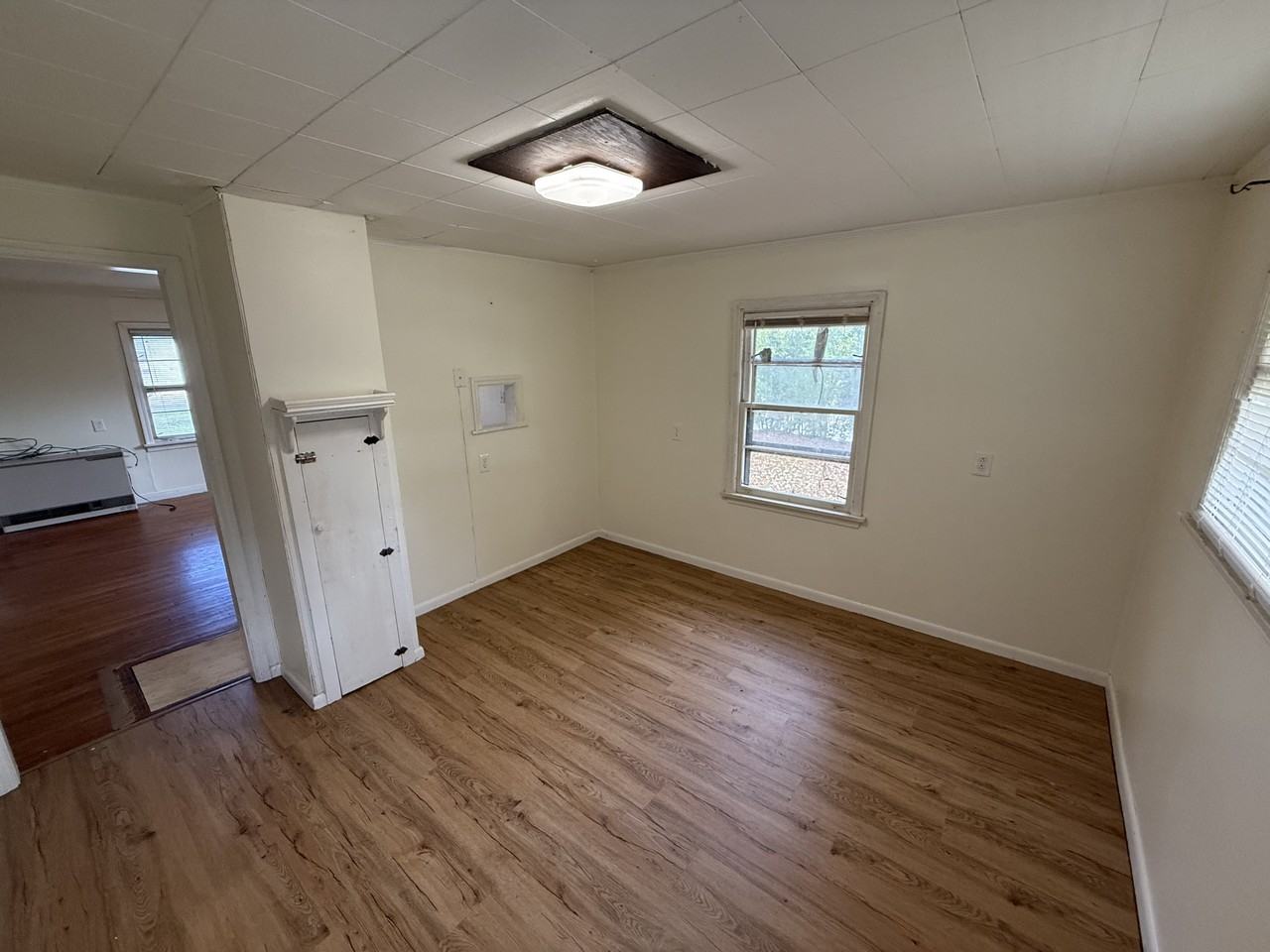 594 Lansingville Rd #1 - Photo 3 of 7