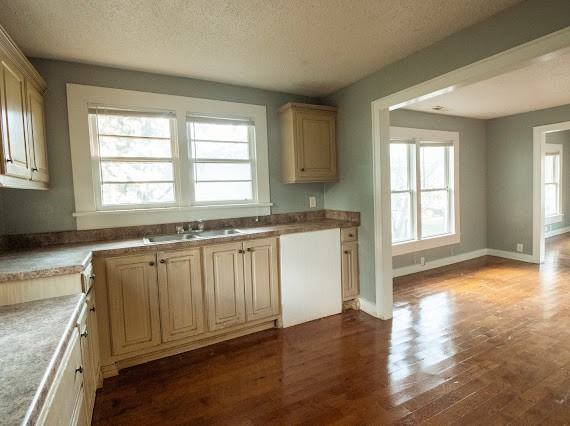 1439 Sloan Avenue #1 - Photo 5 of 7