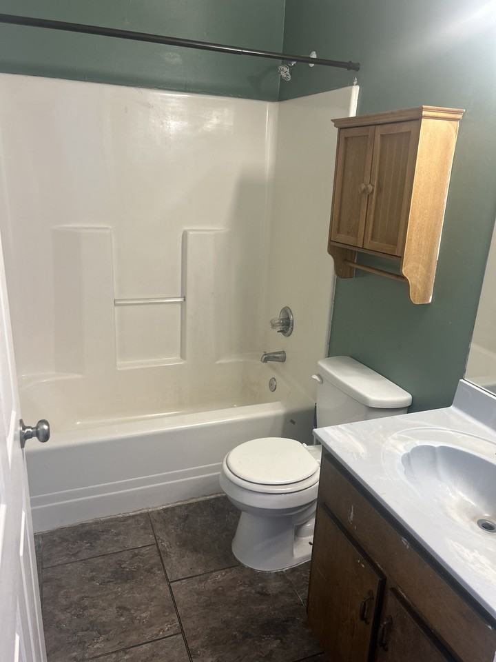 302 Carlton Lane #302 - Photo 4 of 5