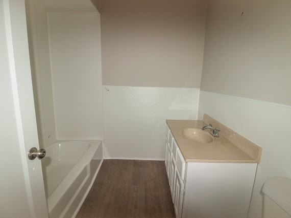 820 Mcmillon Ave Sw #1 - Photo 4 of 10