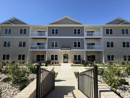featured image of 420 Capstone Dr #306