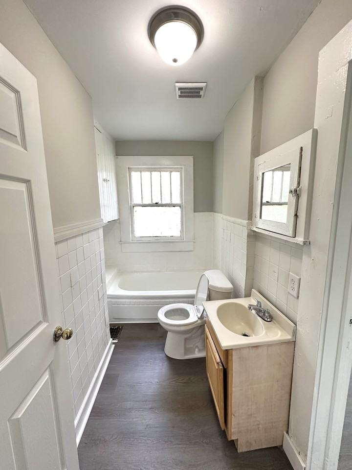 2610 Avenue P #1 - Photo 5 of 10