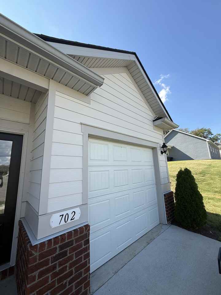 702 Samuel Dr #1 - Photo 2 of 19