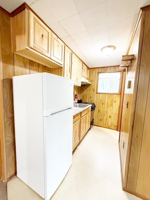 7515 Grahns Lane Northeast #1 - Photo 7 of 18