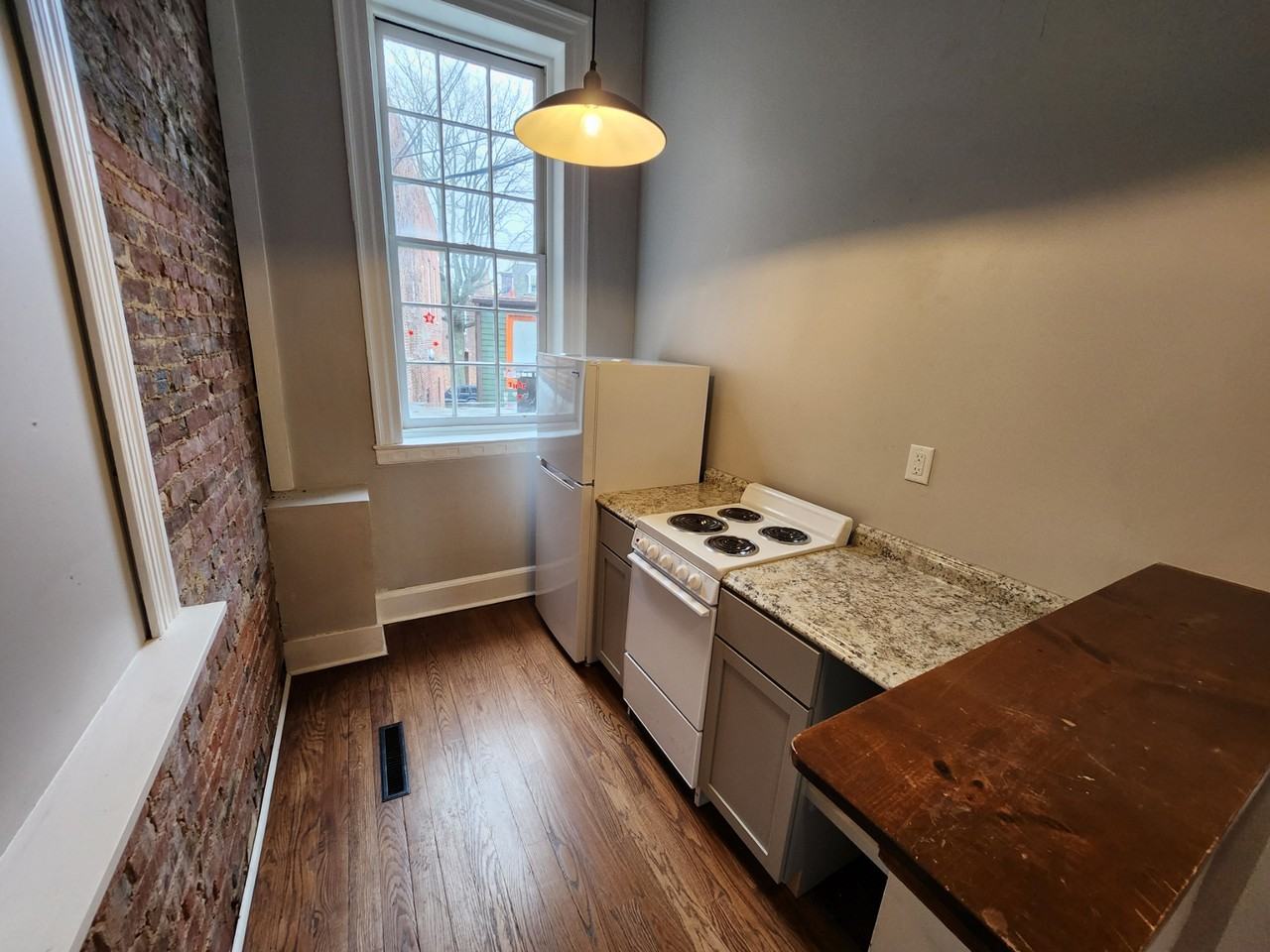 211 Main Street #2 - Photo 3 of 13