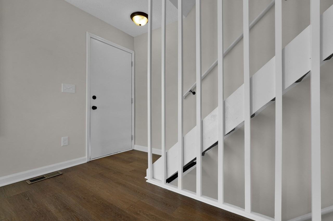 3672 Arnelle Rd #3676 - Photo 3 of 20