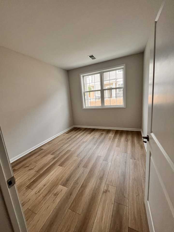 320 Tower Ridge Cir #320 - Photo 5 of 18