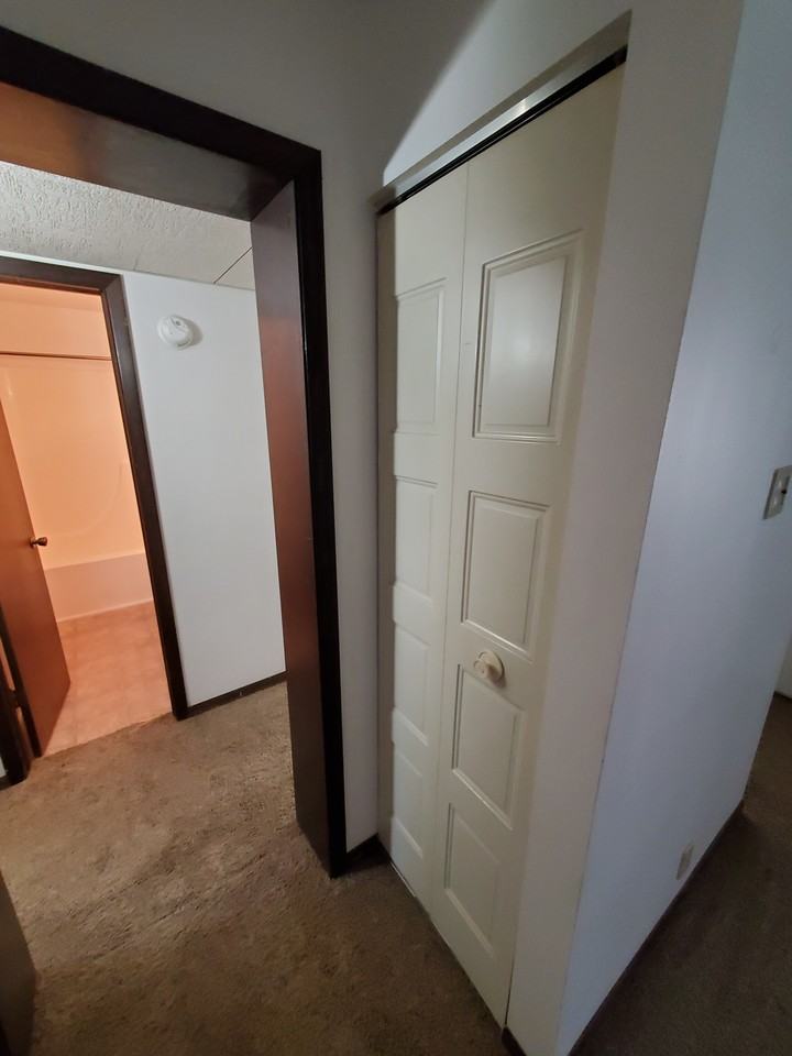 317 North College Street #317B - Photo 7 of 10