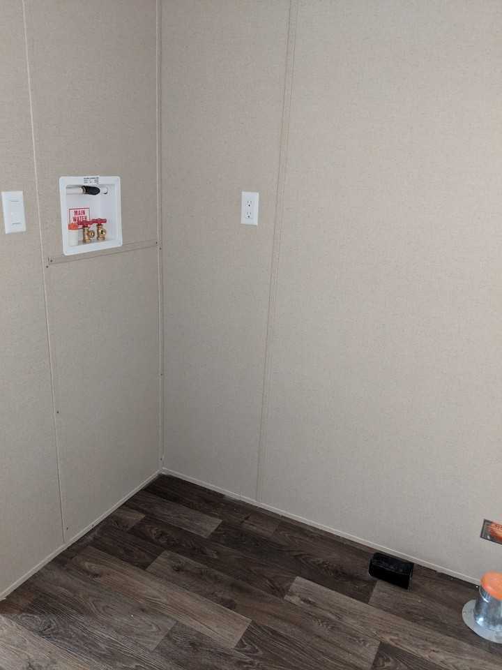 775 775 Guadalupe RdUnit 19 #19 - Photo 6 of 8