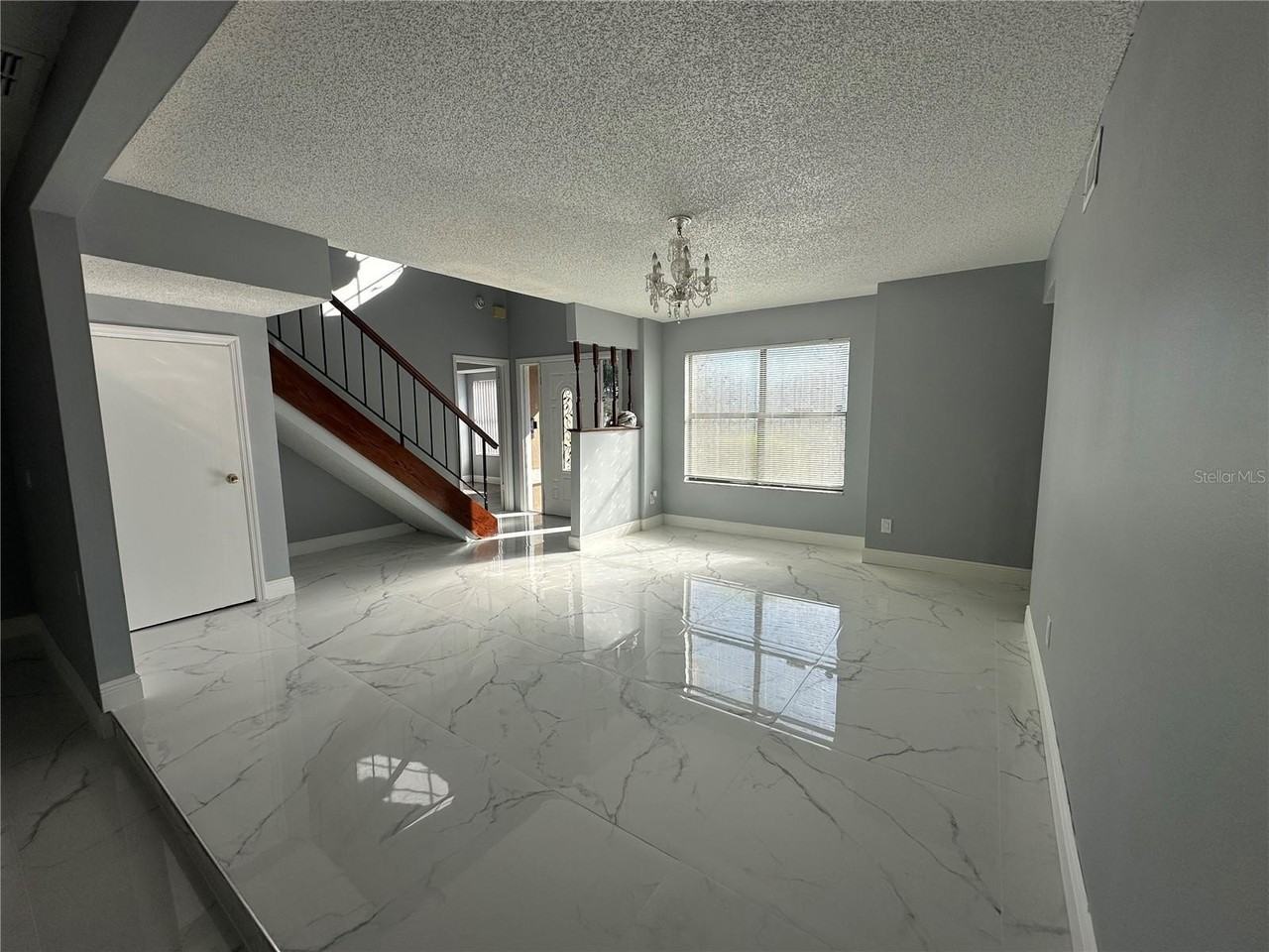 7846 Snowberry Cir - Photo 5 of 27