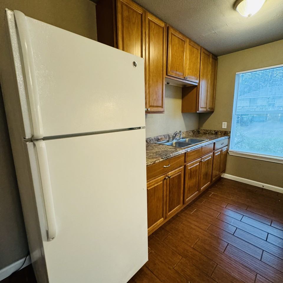 2541 Maxey Court - Photo 6 of 19