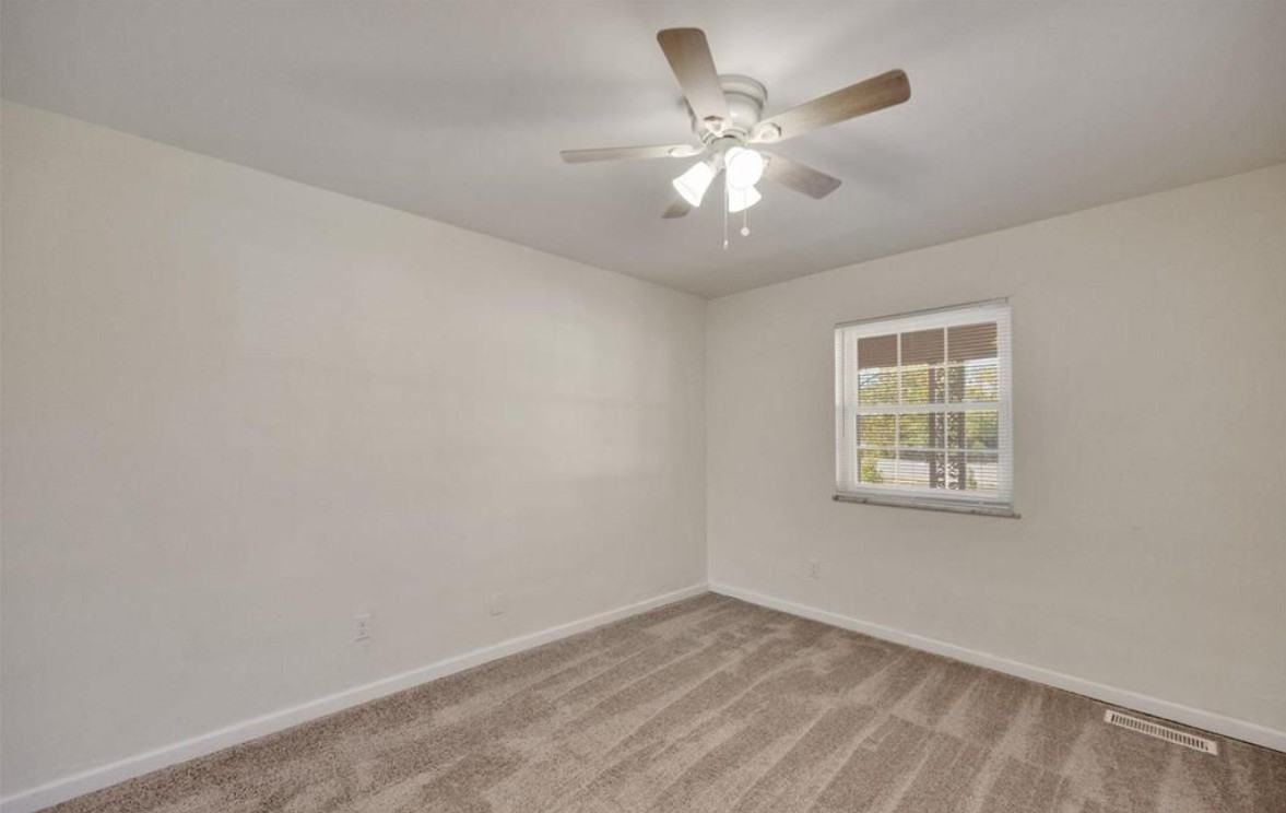 6306A S Grand Blvd #2 - Photo 7 of 10