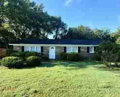 featured image of 1206 Woodbridge Drive #1