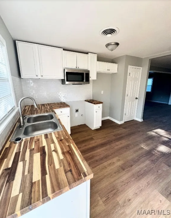 1206 Woodbridge Drive #1 - Photo 2 of 10