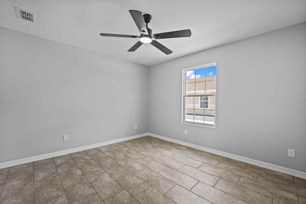 Multi National #1B - Photo 6 of 11