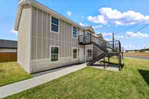 featured image of 2008 Southridge Ave #9C