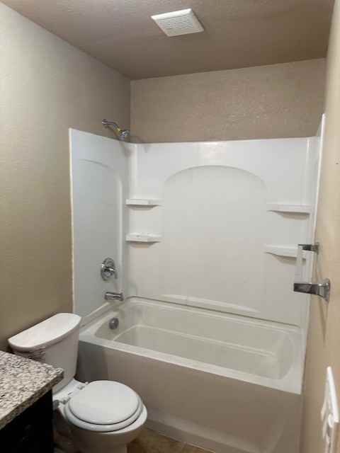 400 Fairway Dr #1 - Photo 5 of 44