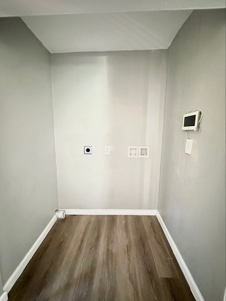 1316 Court R #1 - Photo 5 of 8