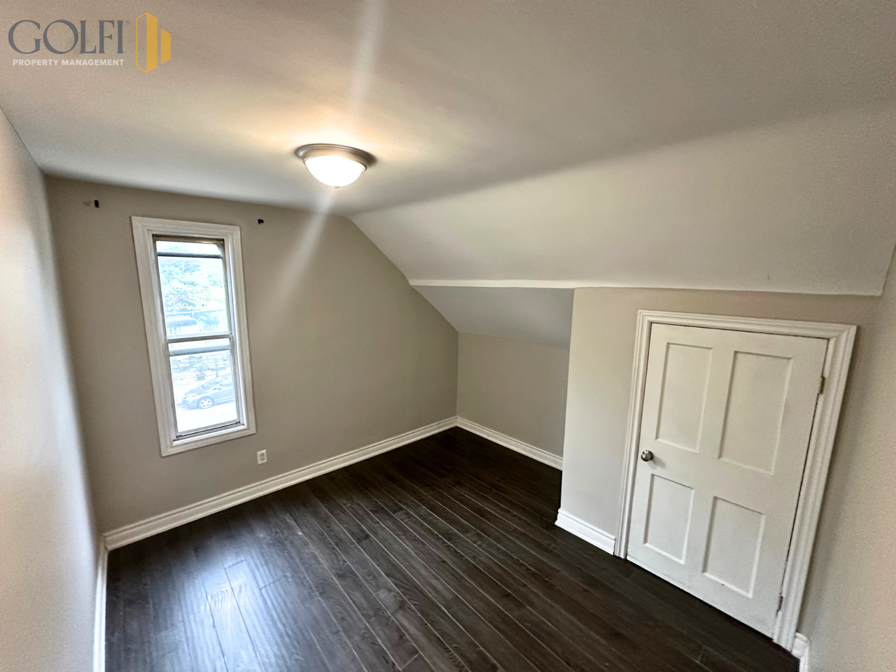 422 Cannon Street East #2 - Photo 4 of 11