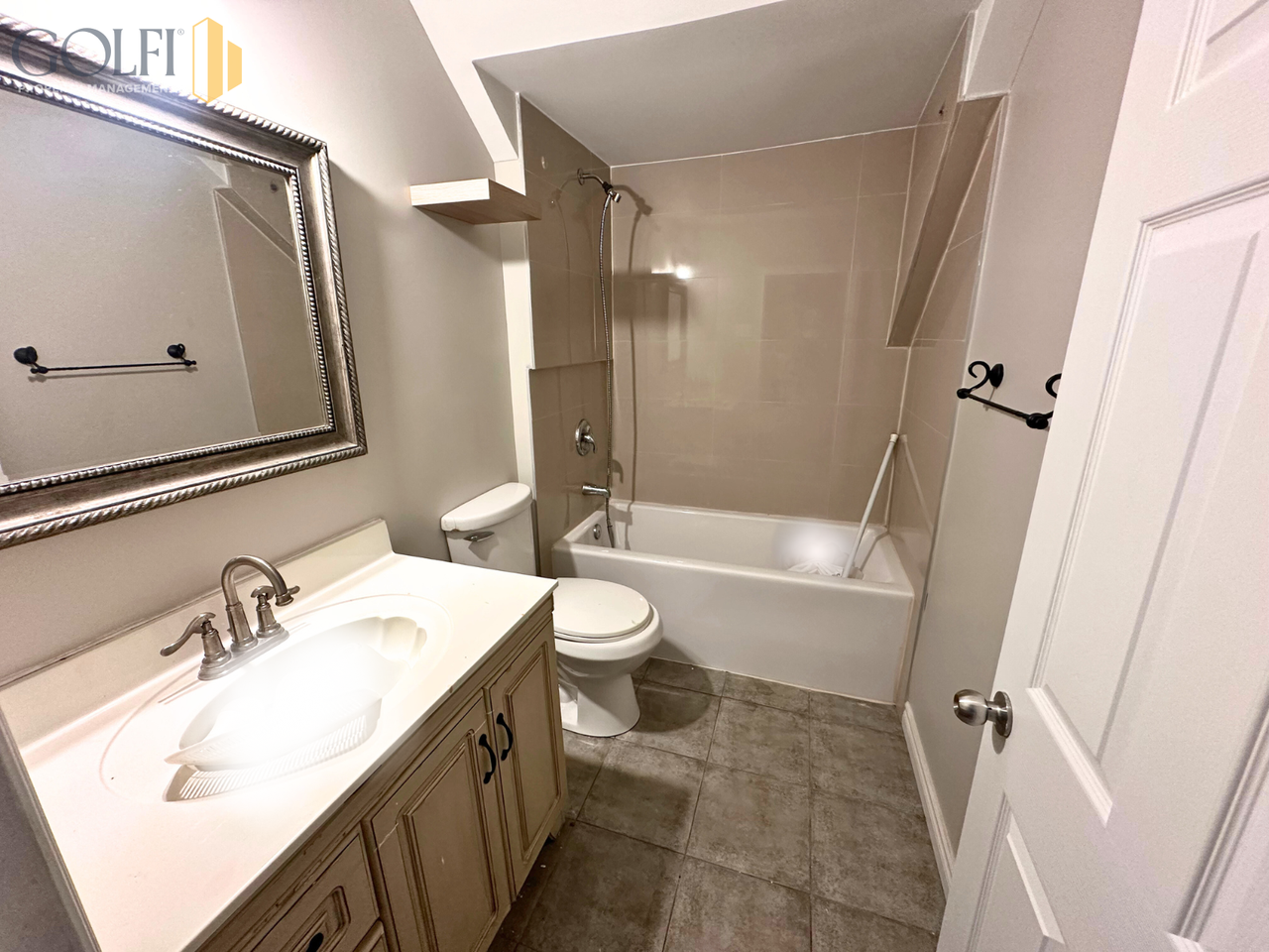 422 Cannon Street East #2 - Photo 6 of 11