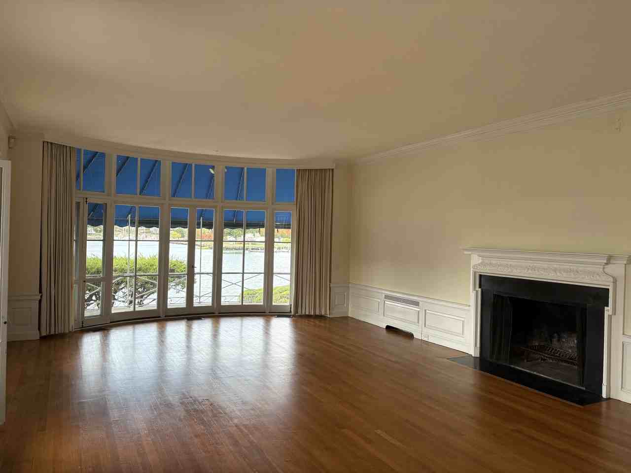 700 700 Steamboat Road - 1W #1W - Photo 5 of 23