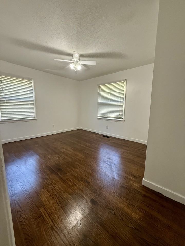 10th Avenue #1 - Photo 6 of 11