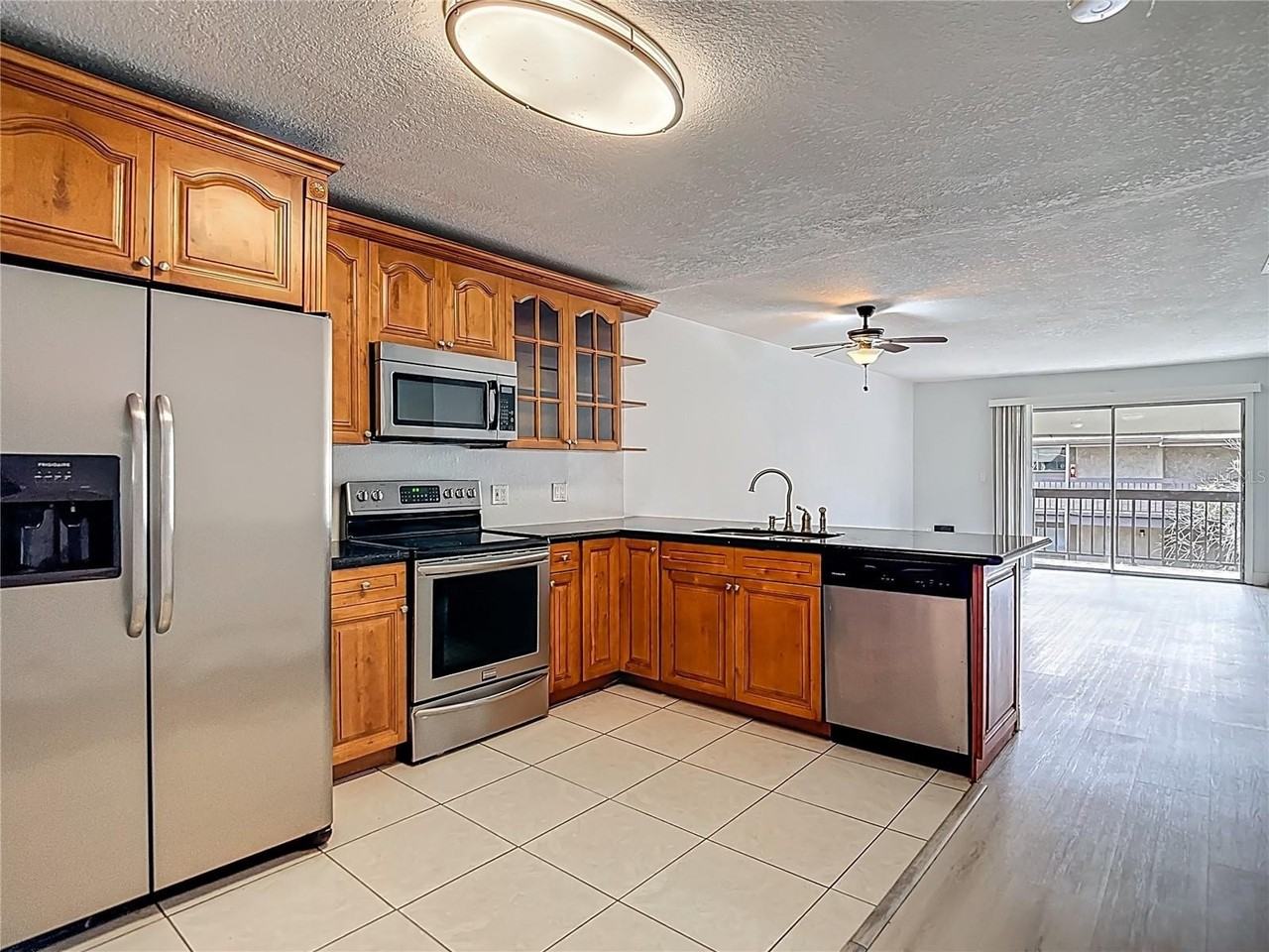 6344 Newtown Cir #B2 - Photo 5 of 35