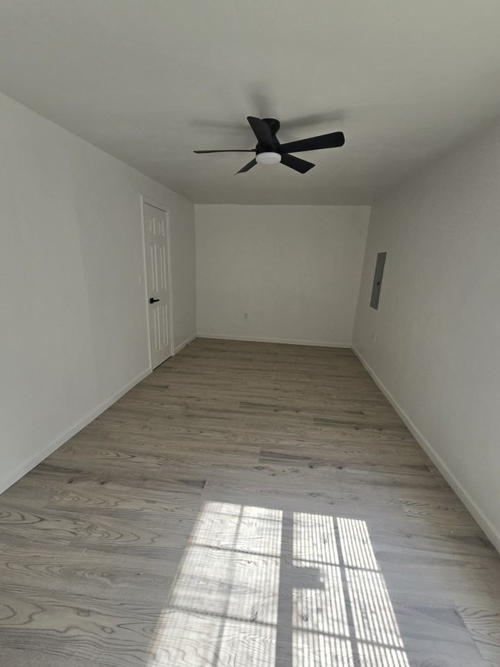 3128 Northwest 33rd Street #1 - Photo 3 of 9