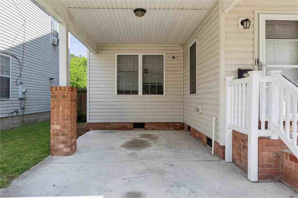 896 A Ave #1 - Photo 7 of 36