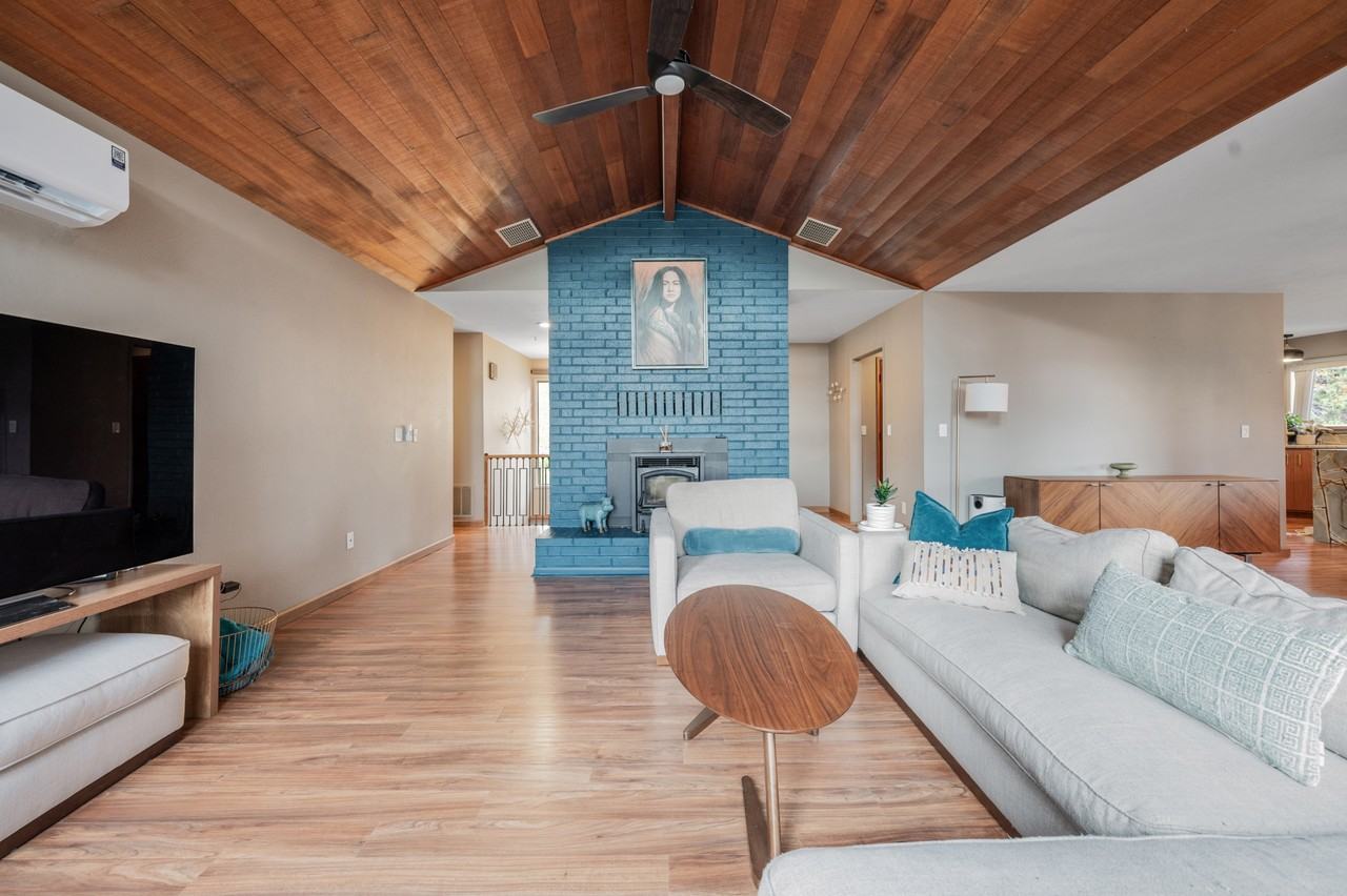 2020 Fairmount St #1 - Photo 5 of 45