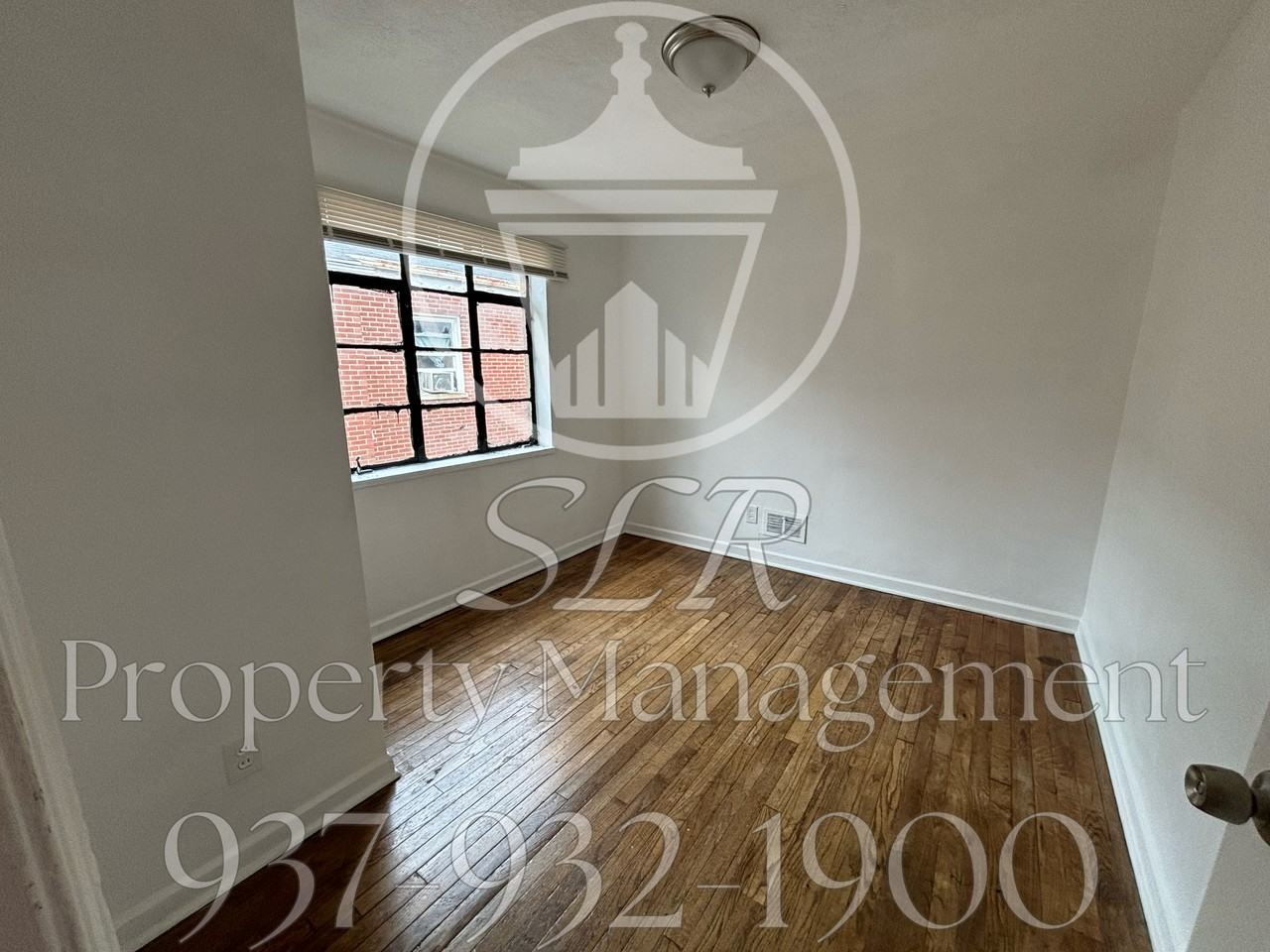 212 E Bruce Ave #2 - Photo 4 of 10