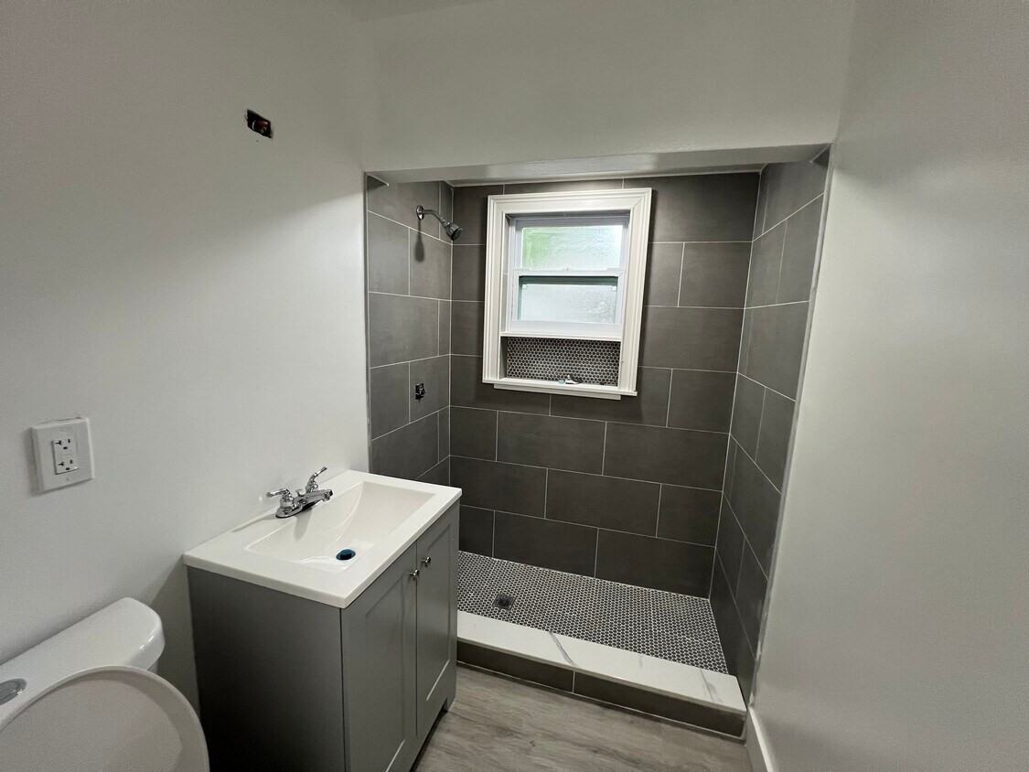 541 49th Street South #1 - Photo 7 of 18