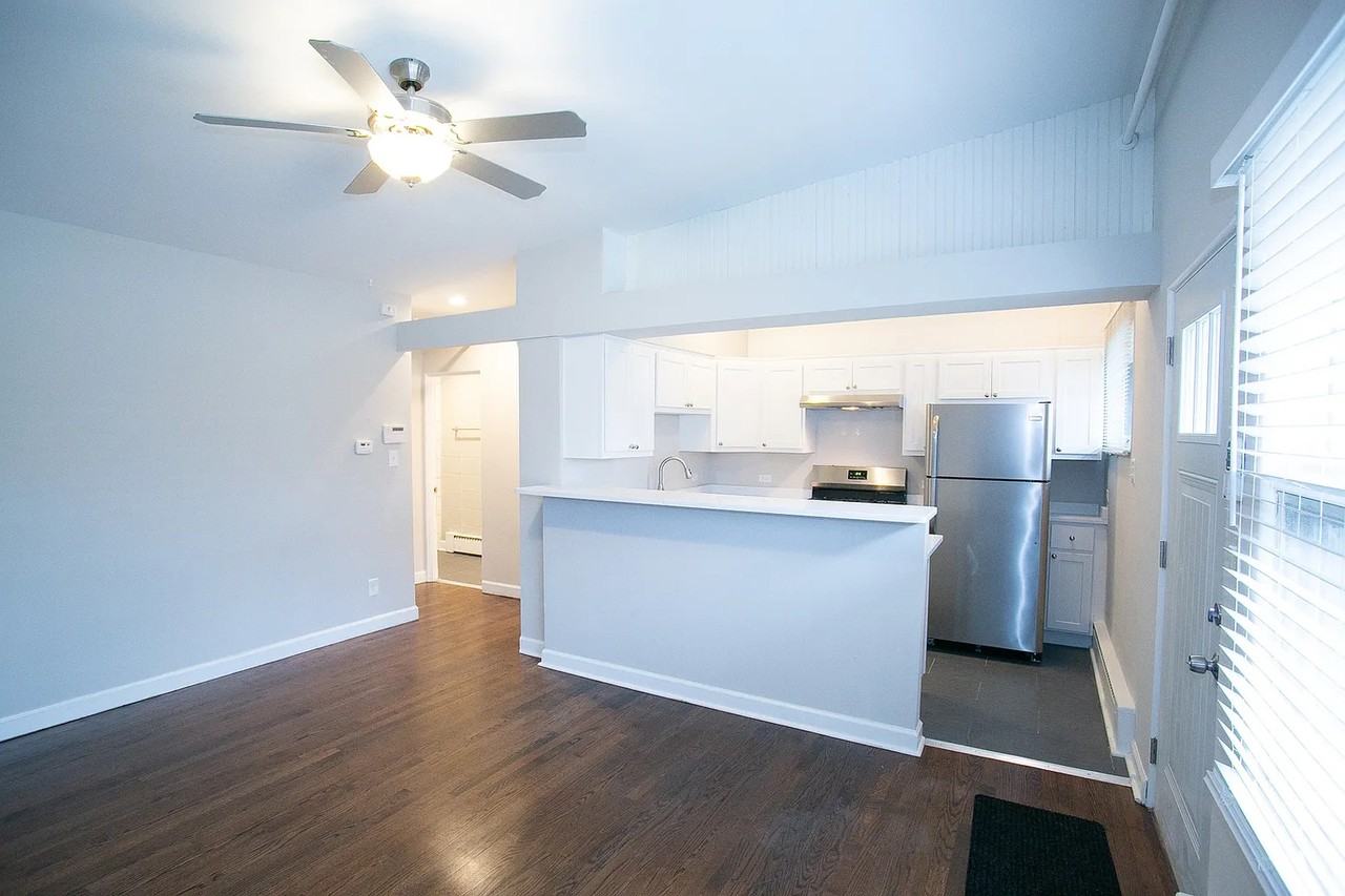 24 E Washington Ave #3 - Photo 5 of 14