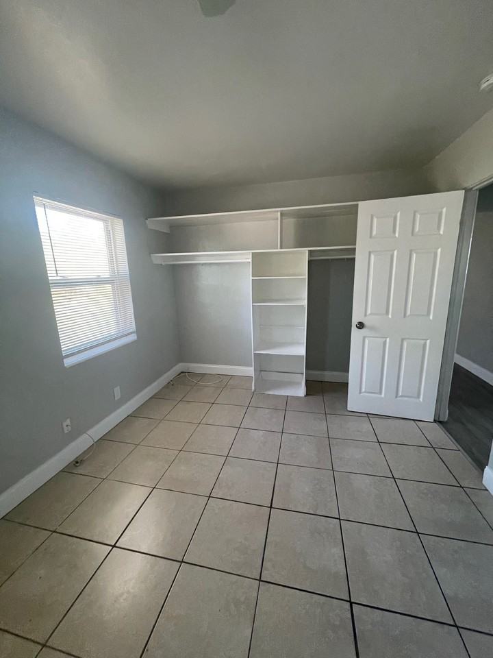 765 22nd Ave S - Photo 7 of 13