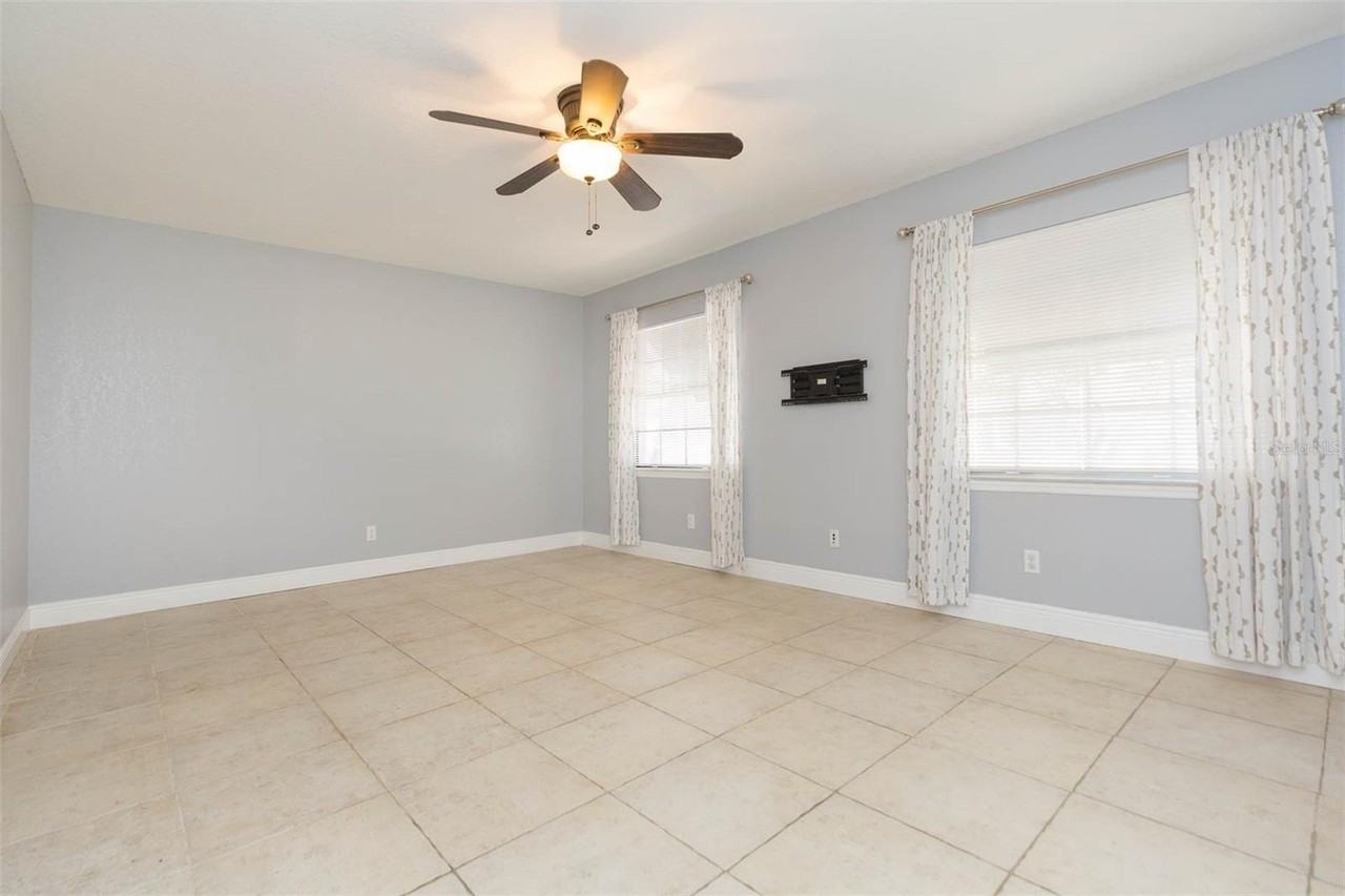 6710 Mornay Cir - Photo 5 of 42