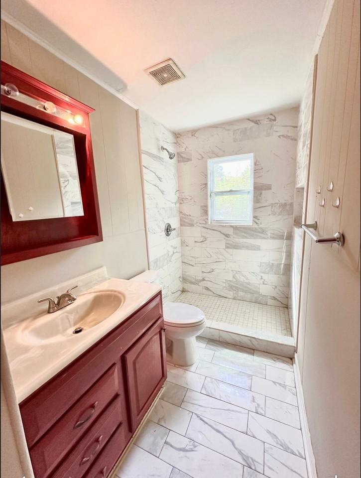 320 Washington Street #1 - Photo 3 of 7