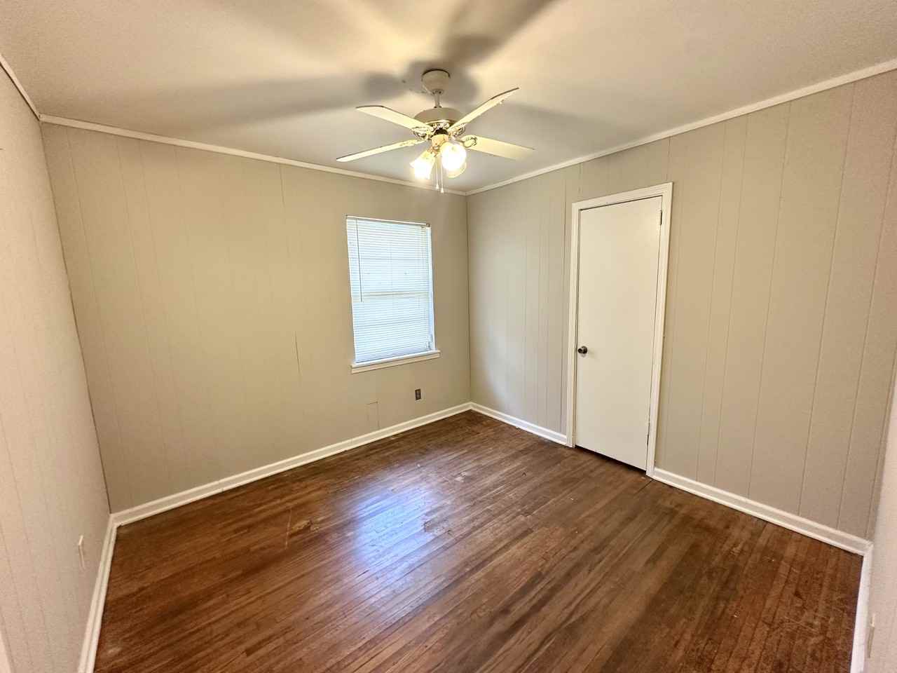 320 Washington Street #1 - Photo 5 of 7