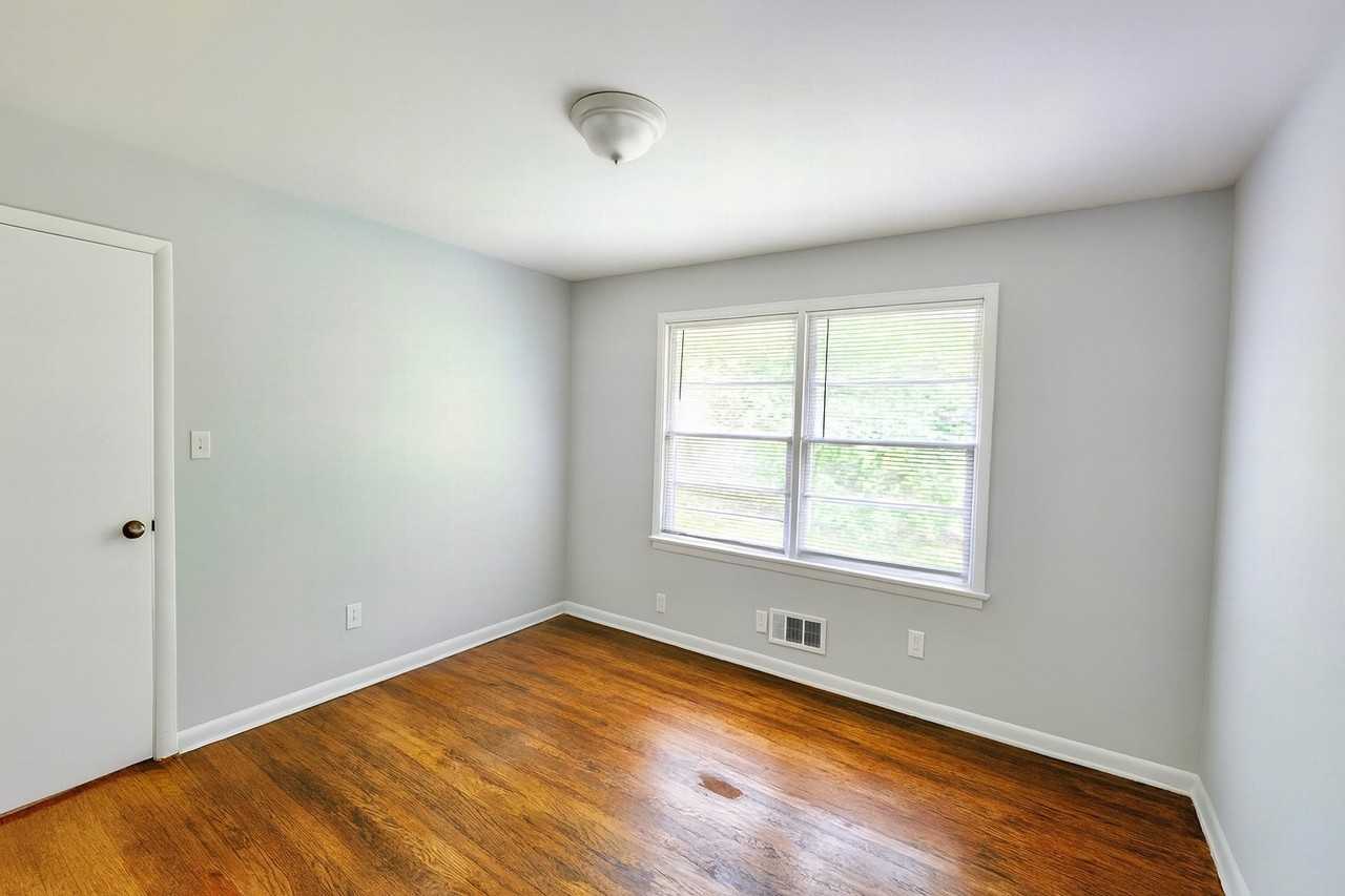 1633 29th Street Ensley #1 - Photo 4 of 9