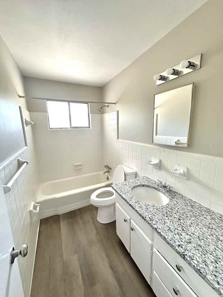 7744 Rugby Avenue #1 - Photo 4 of 5