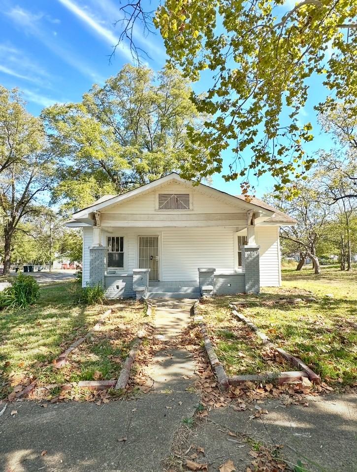 4801 Avenue S #1 - Photo 2 of 8