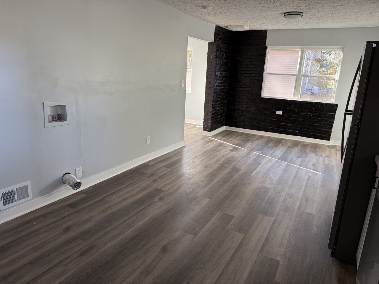 453 Azalea Drive #1 - Photo 5 of 7