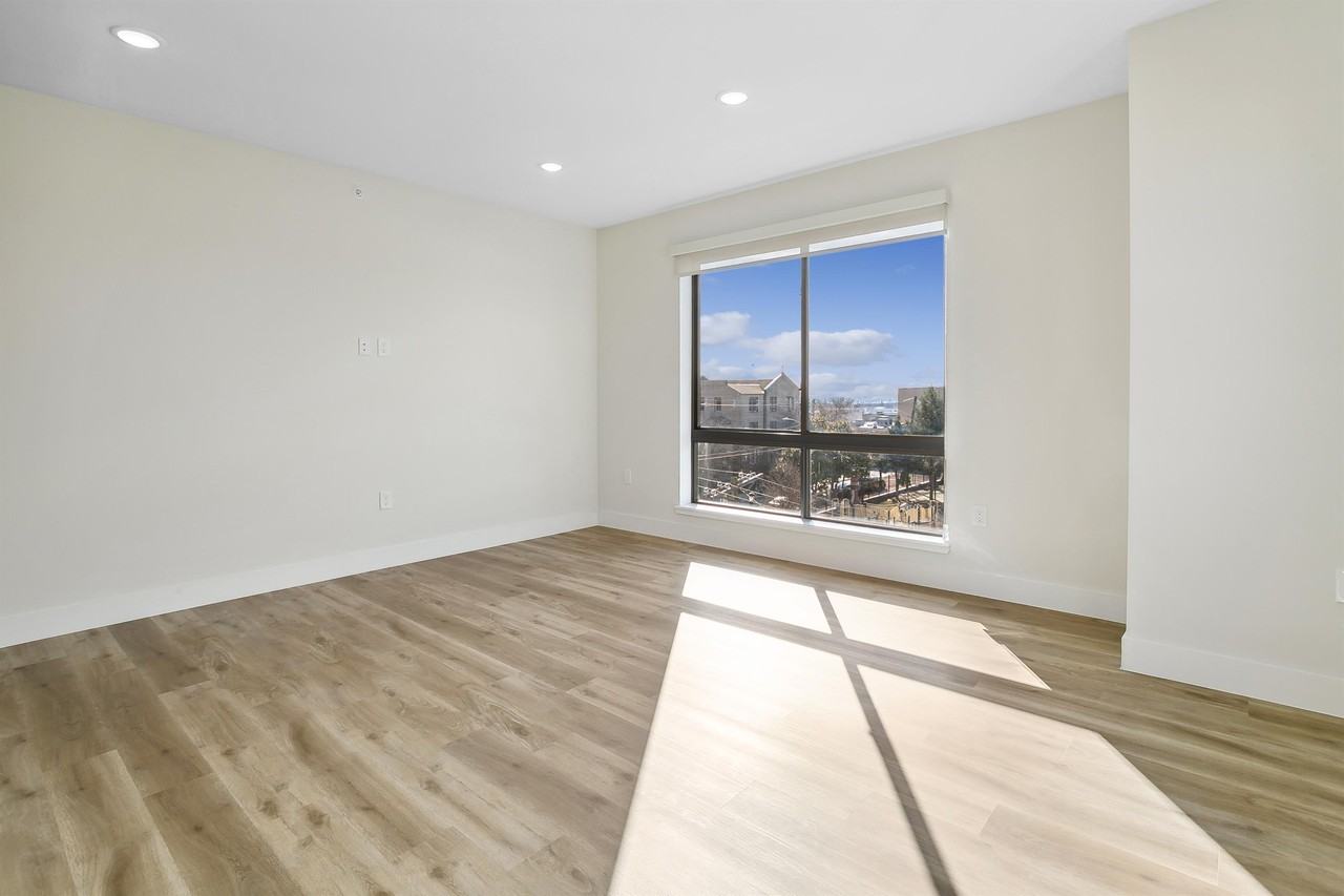 582 66th Street #402 - Photo 2 of 12